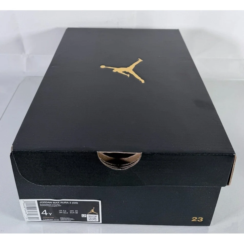 Air Jordan‎ Max Aura 2 GS Black Gym Red Sneakers CN8094-016 Size 4Y NEW